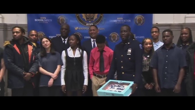 Brooklyn Teens Graduate From Nypd Aviation Program