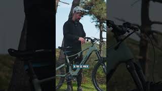 GPS navigation directly on screen! 🗺️📍