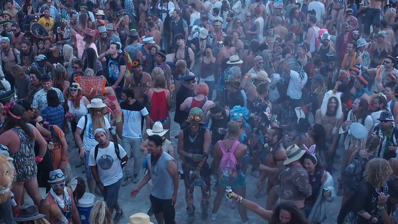 DISTRIKT, Burning Man, 2016: closing party with DJ Kramer
