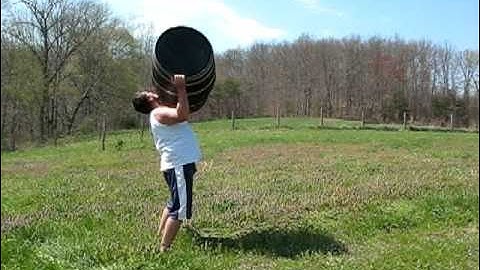 Donkey Kong Barrel Throw