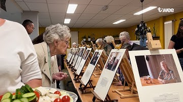 Opening foto-expositie in Gorzen: “Er wonen veel senioren, leuk dat je daar nu een verhaal bij hebt”