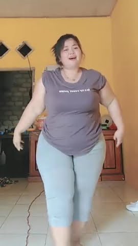 Tante Gemoy Banget #shorts #fyp #viral #montok #fifawirldcup2023 #bbw #tantesemok #bohay #chubby