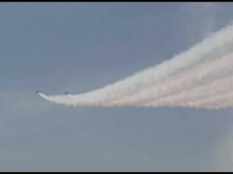 Blue Angels Line Abreast Loop with Radio comm