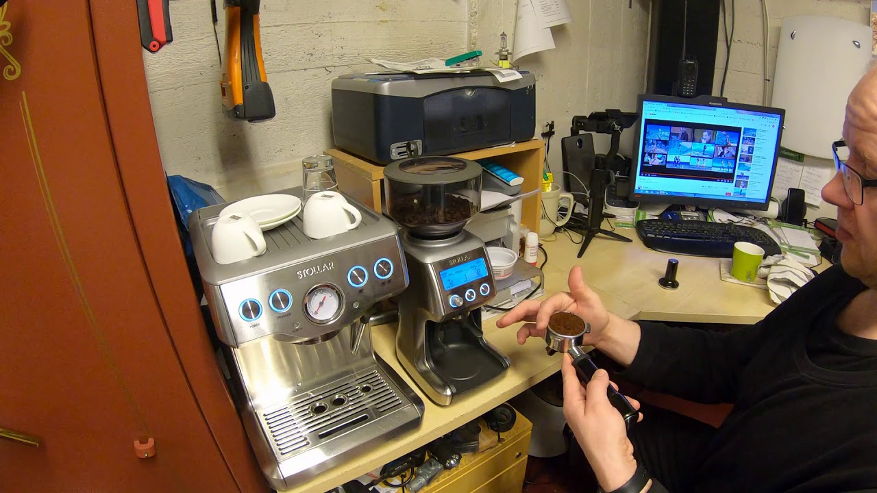 Aamusumpit toimistolla