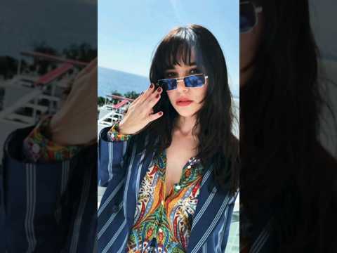 Özge Gürel On Lifeis143Forever Very Beautiful And Beloved Turkish Actress Photo Beautiful Style 