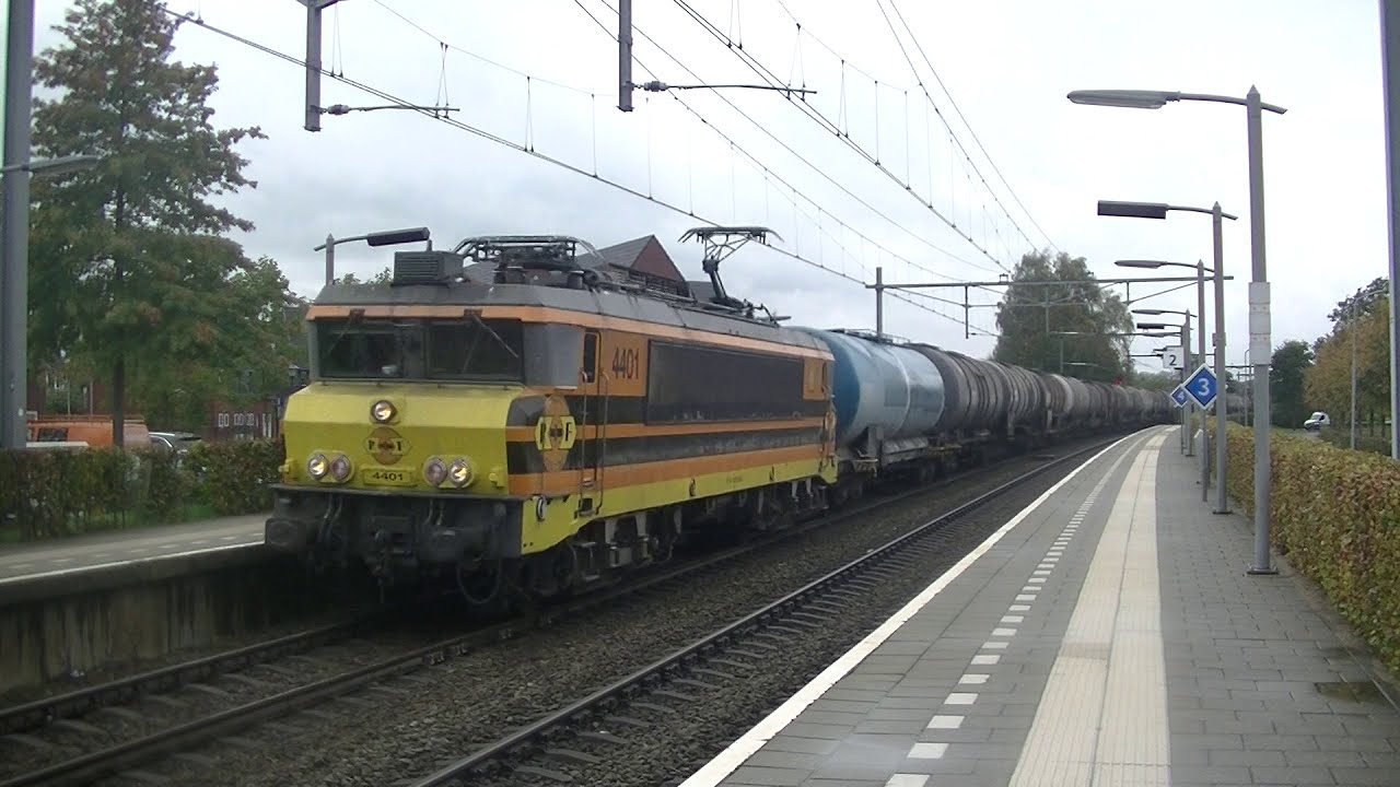 Treinen op station Twello