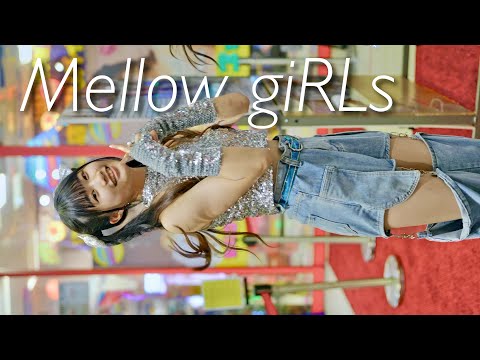 Mellow giRLs「B.N.D」路上ライブ@ドン・キホーテ梅田本店