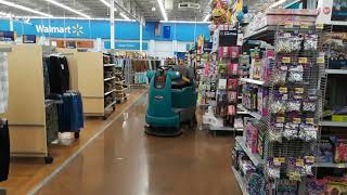 Self driving floor cleaning machine at Walmart