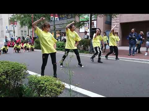アイドルキッズ(2018横浜よさこい・馬車道通りパレード①会場）