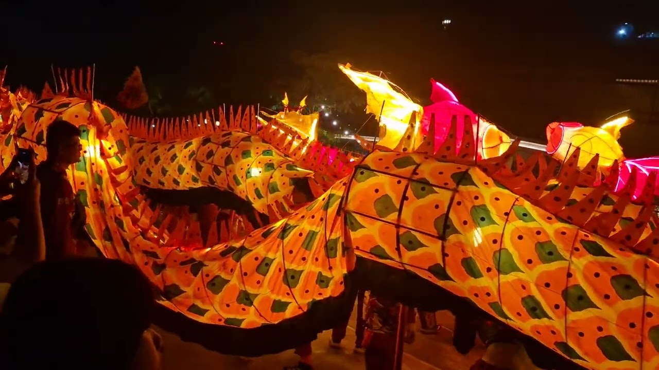 cap go meh pontianak gaia mall naga bersinar kuburaya