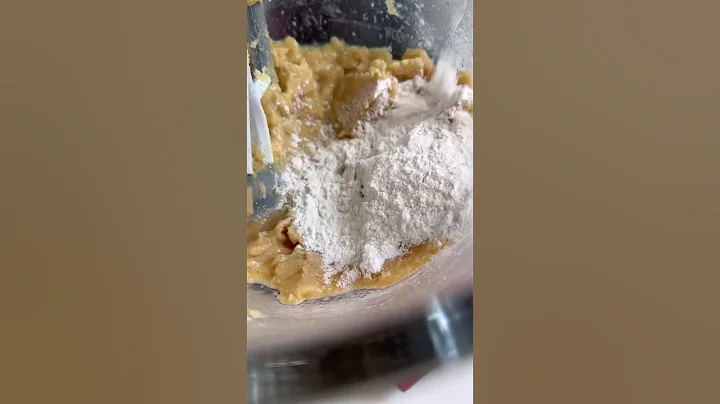 Oreo Cheesecake Cookies - Recipe link in comments!