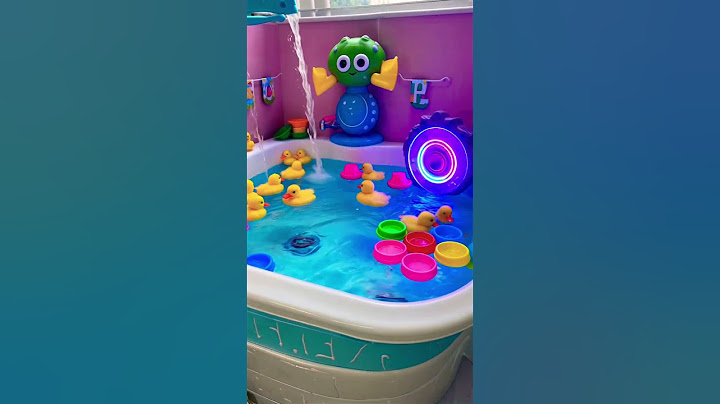 “Rubber Duck CHAOS—What Did I Just Watch?!” #duck #funny #cute #viralvideo #ytshorts #shortsfeed