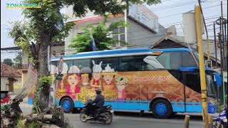 Bus telolet / bis garuda mas telolet