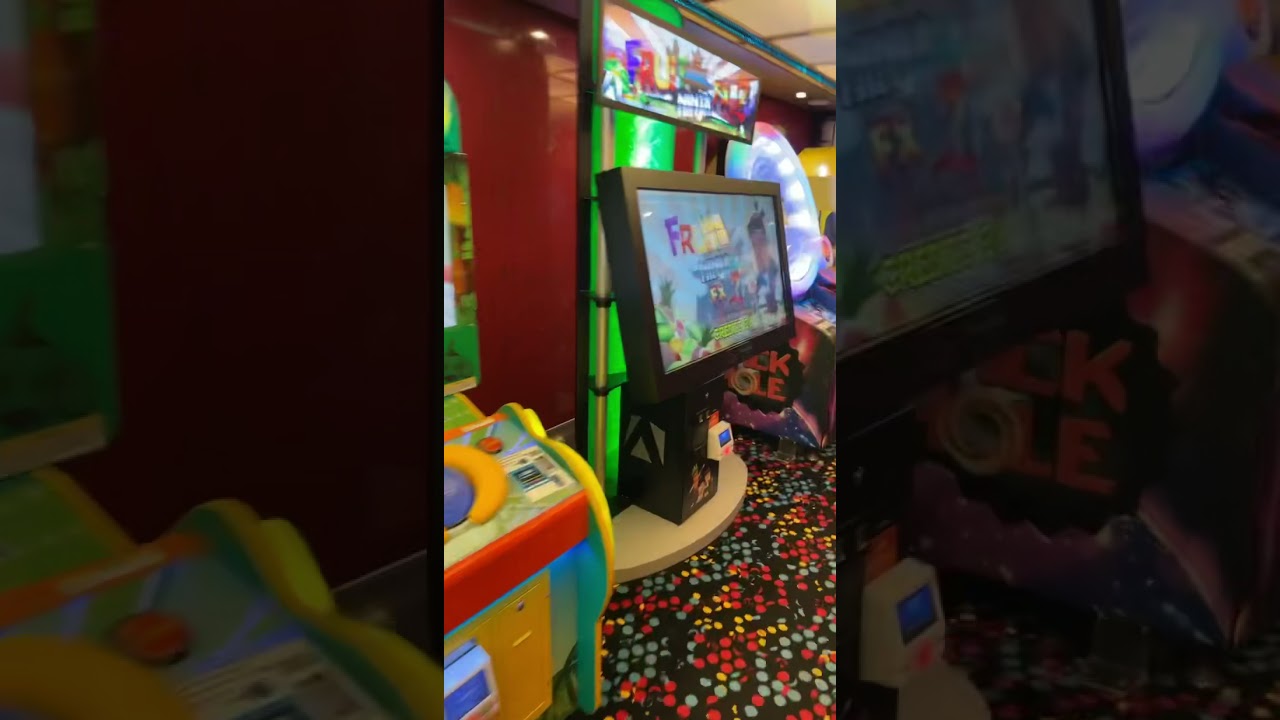 2021Dec RCCL Adventure of the Seas Arcade - YouTube