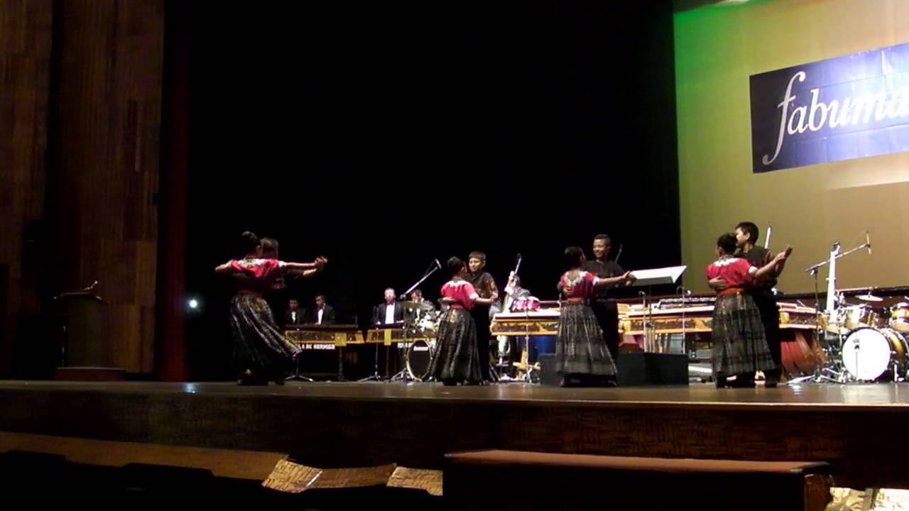 Marimba Perla de Hormigo Tristezas Quetzaltencas YouTube