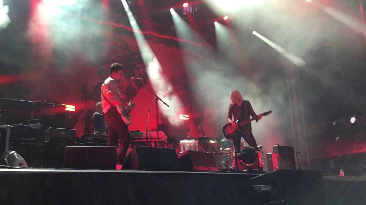 The Kills Kissy Kissy Summer Well YouTube