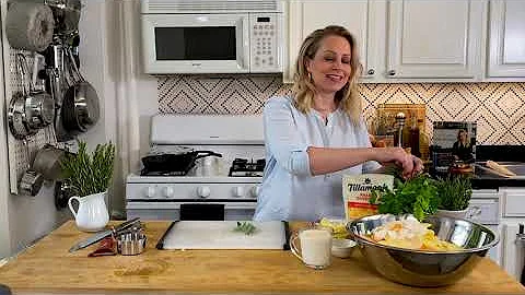 Live Life Deliciously cookbook with Tara Bench