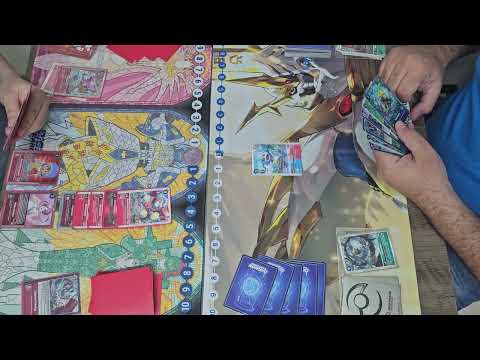 Biyomon vs Wormmon - Digimon Card Game