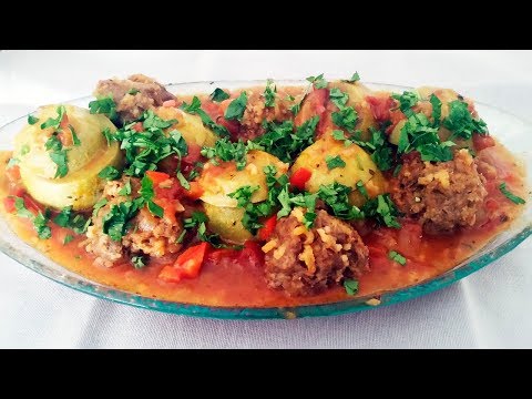 14.Кабачки фаршированные мясом и рисом