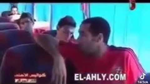 النجم ابو تريكه يحفظ زمايله من الاهلي القرآن الكريم ❤️