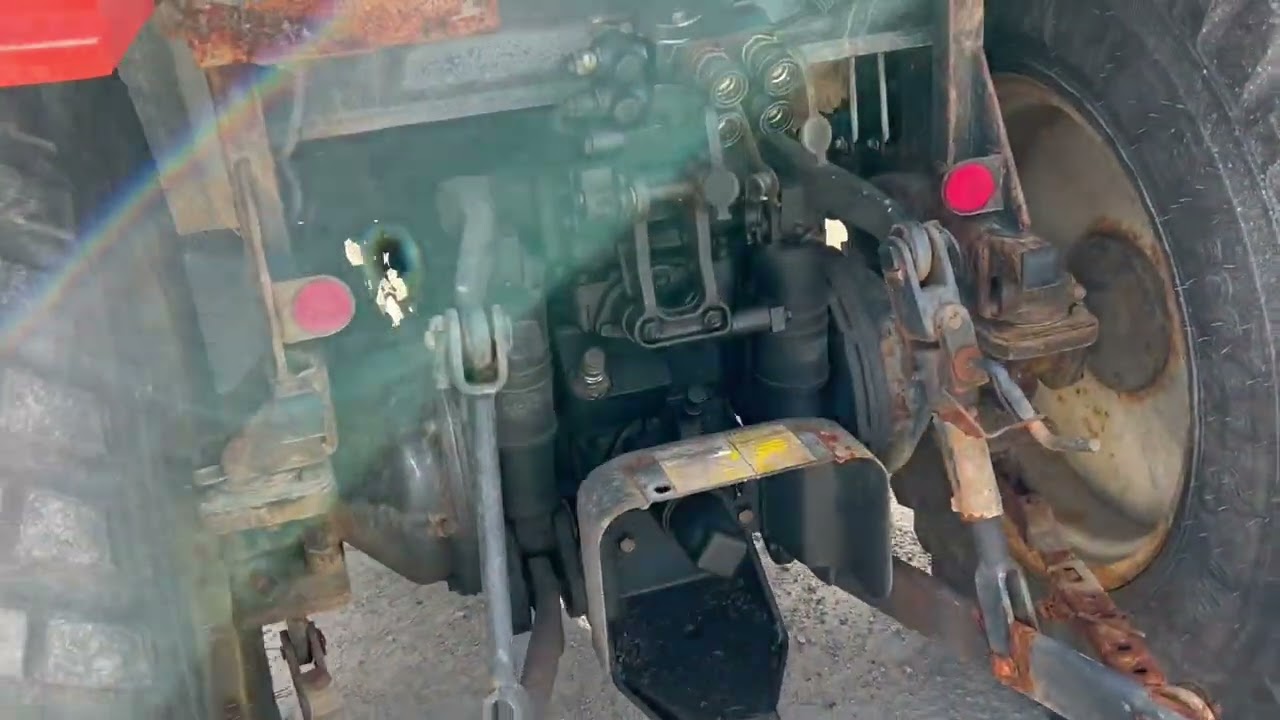 Kompakt Redskapsbärare Traktor KIOTI NX4510 HST
