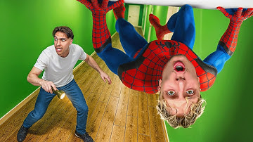 Cache-Cache Extrême De Superhelden!