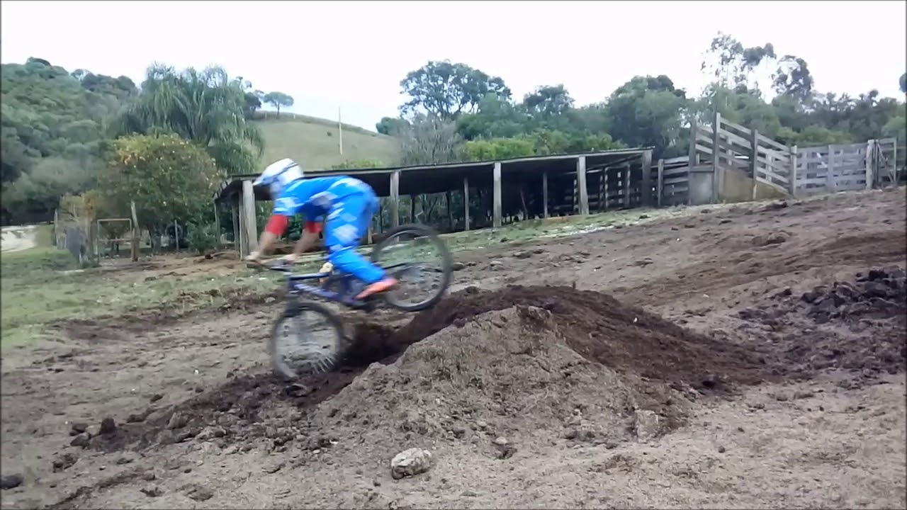 TESTANDO RAMPAS (DOWNHILL) [Like!]