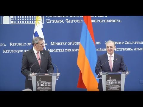 мирский замок Զոհրաբ Մնացականյանի և Ռոդոլֆո Նին Նովոայի համատեղ մամուլի ասուլիսը. ՈՒՂԻՂ