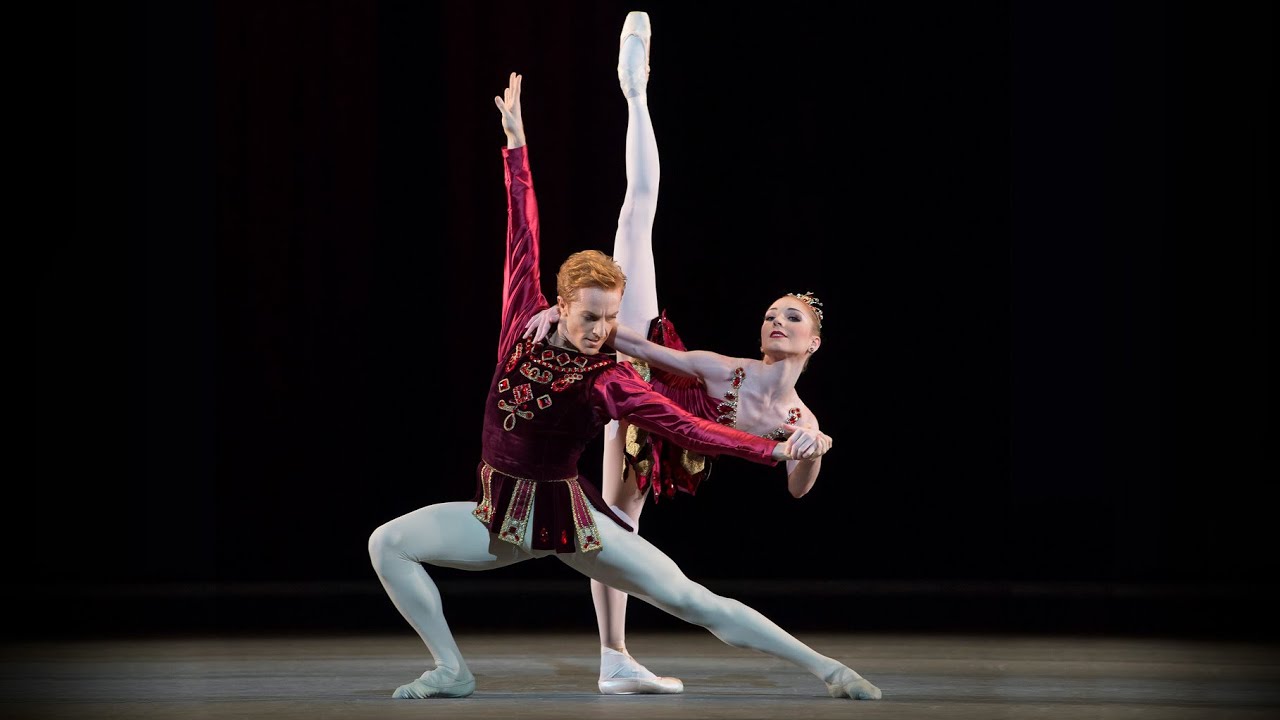 Rubies with @tilerpeck ♦️💥🌹🍷 📸 @erinbaiano #nycballet #maledancer  #ballet #rubies #dancer