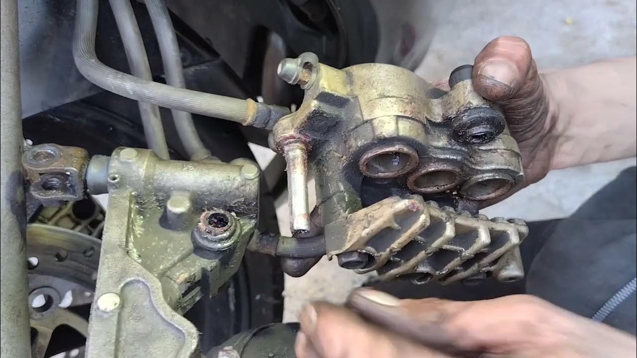 VFR 800 front brake service - YouTube