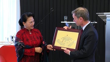 Chủ tịch Quốc hội Nguyễn Thị Kim Ngân thăm Viện Deltares, Hà Lan