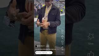 Famous JERRY RICE SHOWING HIS MUTIPLE SUPERBOWL RINGS 2023 Wealth