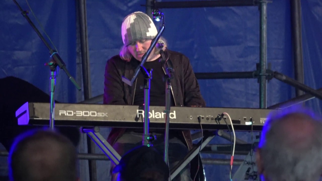 Badly Drawn Boy Silent Sigh live At Lakefest 13th August 17 YouTube badly-drawn-boy-silent-sigh-live-at-lakefest-13th-august-17-youtube