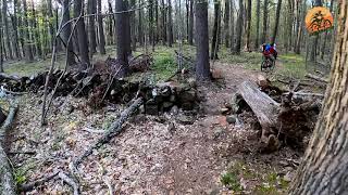 #Racebrook #OrangeCT #PivotFirebird Trail riding at Racebrook in Orange Connecticut.