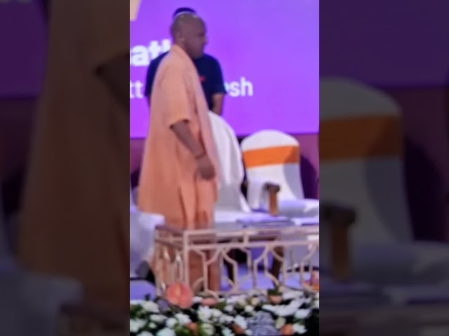 CM Yogi Adityanath received warm welcome in Bengaluru | Invest U.P | News #shorts #news #yt #bjp #cm