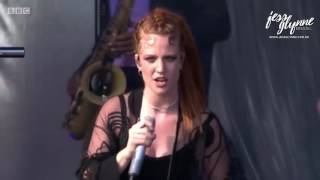 Jess Glynne - Ain't Got Far To Go (Live at Big Weekend 2016)