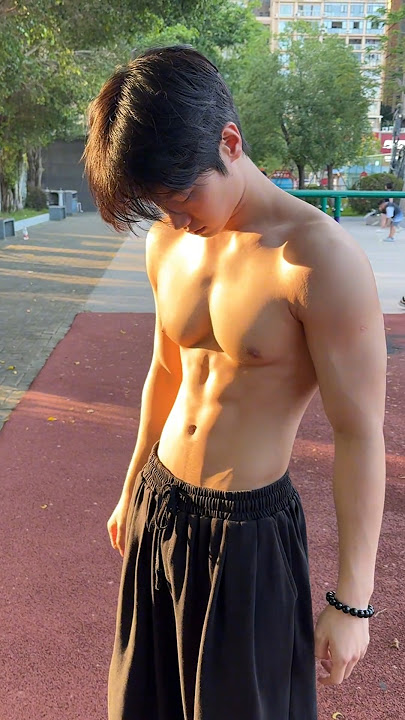 Chung Gia (爱运动的钟家) #fyp #boyfriend #gym #traidep #douyin #xuhuong #namnhânvị #traideptrungquoc