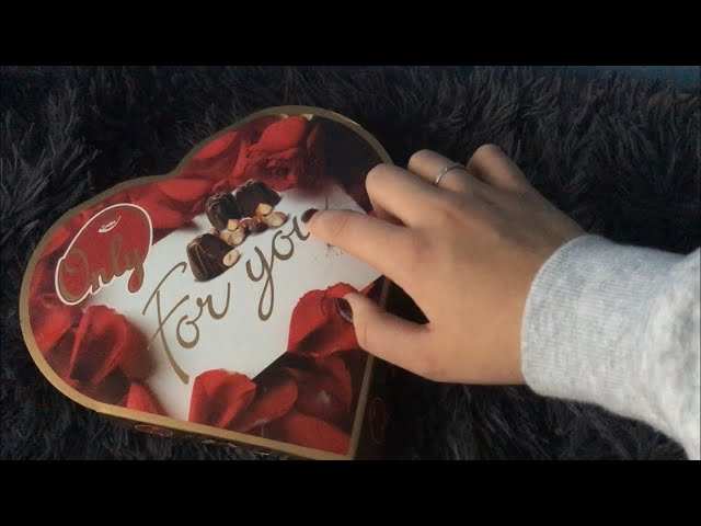 ASMR Tracing and Tapping (No Talking)