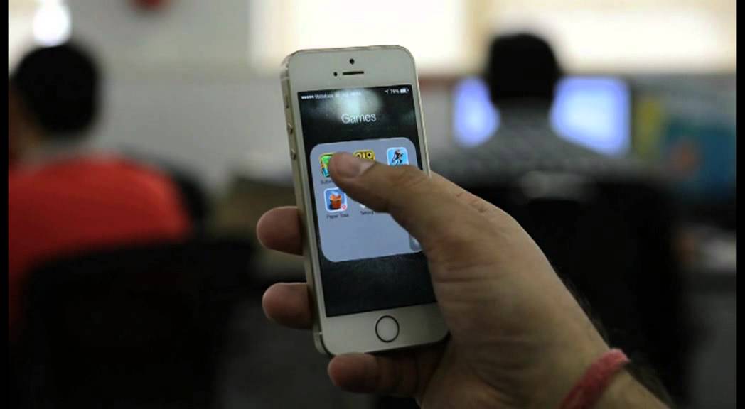 Smartphones sales growth to decline globally in 2015: IDC