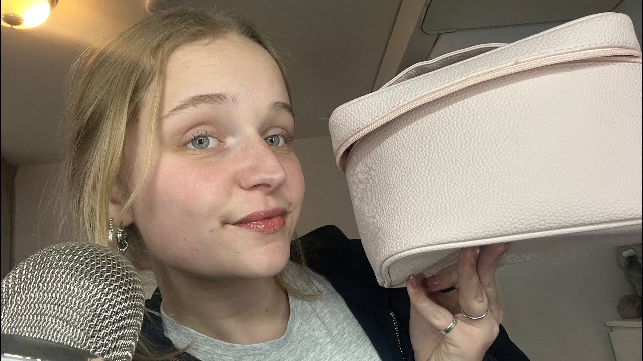 ASMR Whats in my make-up bag 💄 - YouTube