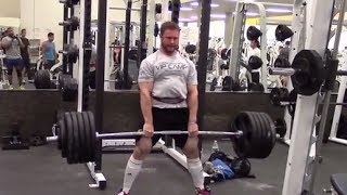 3 Tips for Increasing Your Sumo Deadlift and Staying Safe