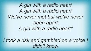 The Futureheads - Radio Heart Lyrics