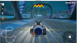 Play SuperTuxKart 3D Arcade Racer Game on Linux screenshot 4