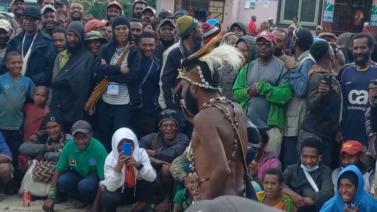 png comedian at wabag 2022, AMBUM BUS STOP