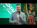 ‘Outrageous’: Bowen and almost 500 representatives jet to COP30