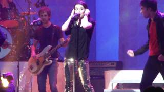 Miranda Cosgrove - Dancing Crazy (LIVE) Nokia Theater