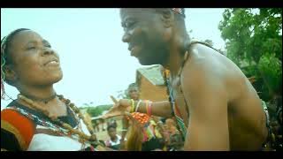 BOLA GARU by  ZEGEDE FT AKAMWIRE