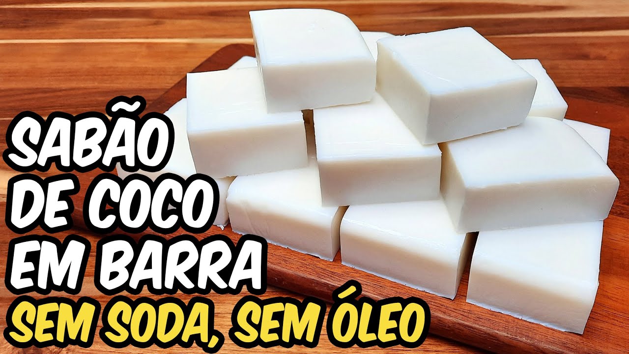SABÃO DE COCO CASEIRO EM BARRAS SEM ÓLEO E SEM SODA | SUPER ECONÔMICO DEIXA AS ROUPAS BRANCAS