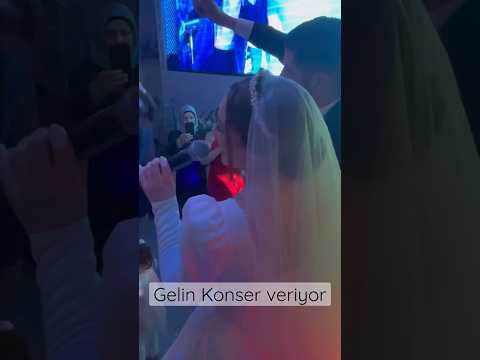 Gelin Konser veriyor #şarkı #düğün #müzik #grup #maxim #düğün #wedding #eğlence #şarkılar #party