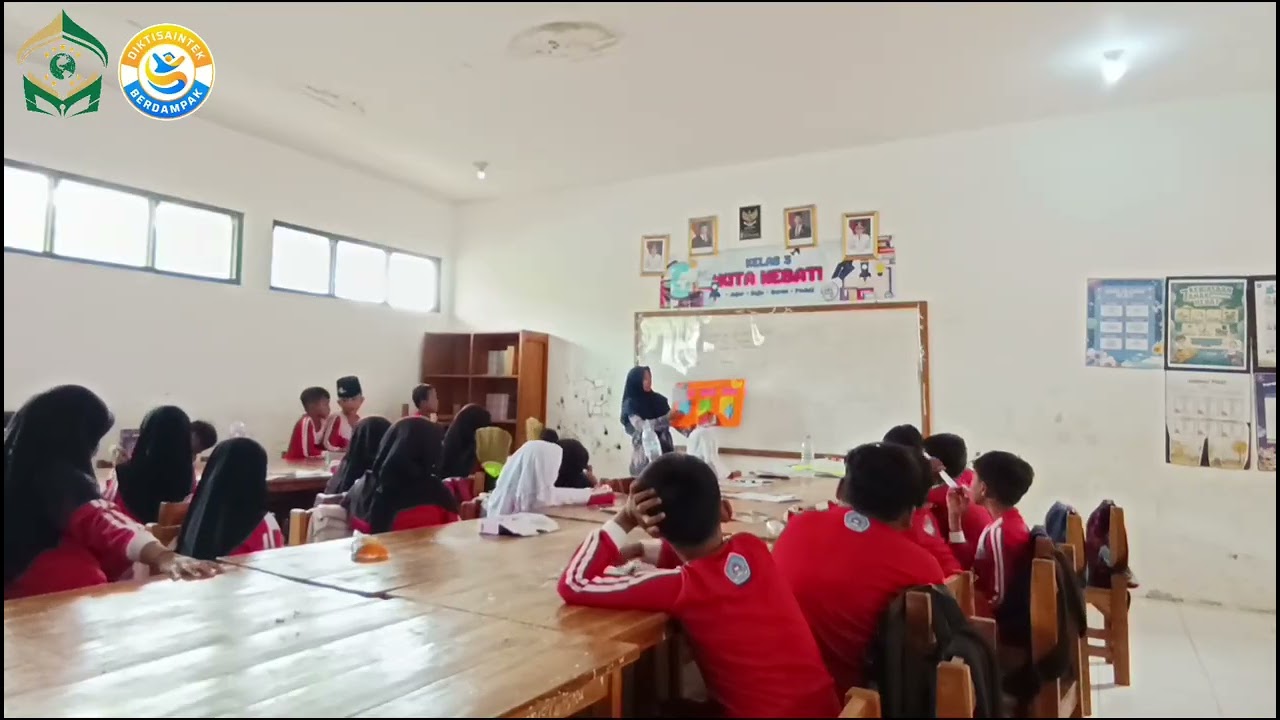 Microteaching Keterampilan Dasar Mengajar 